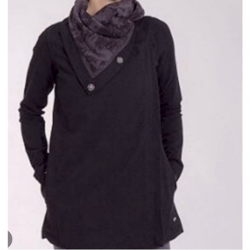 Lululemon Drapey Cowl Neck High Neck Wrap Cardigan Snap Button Sweater Size 8
